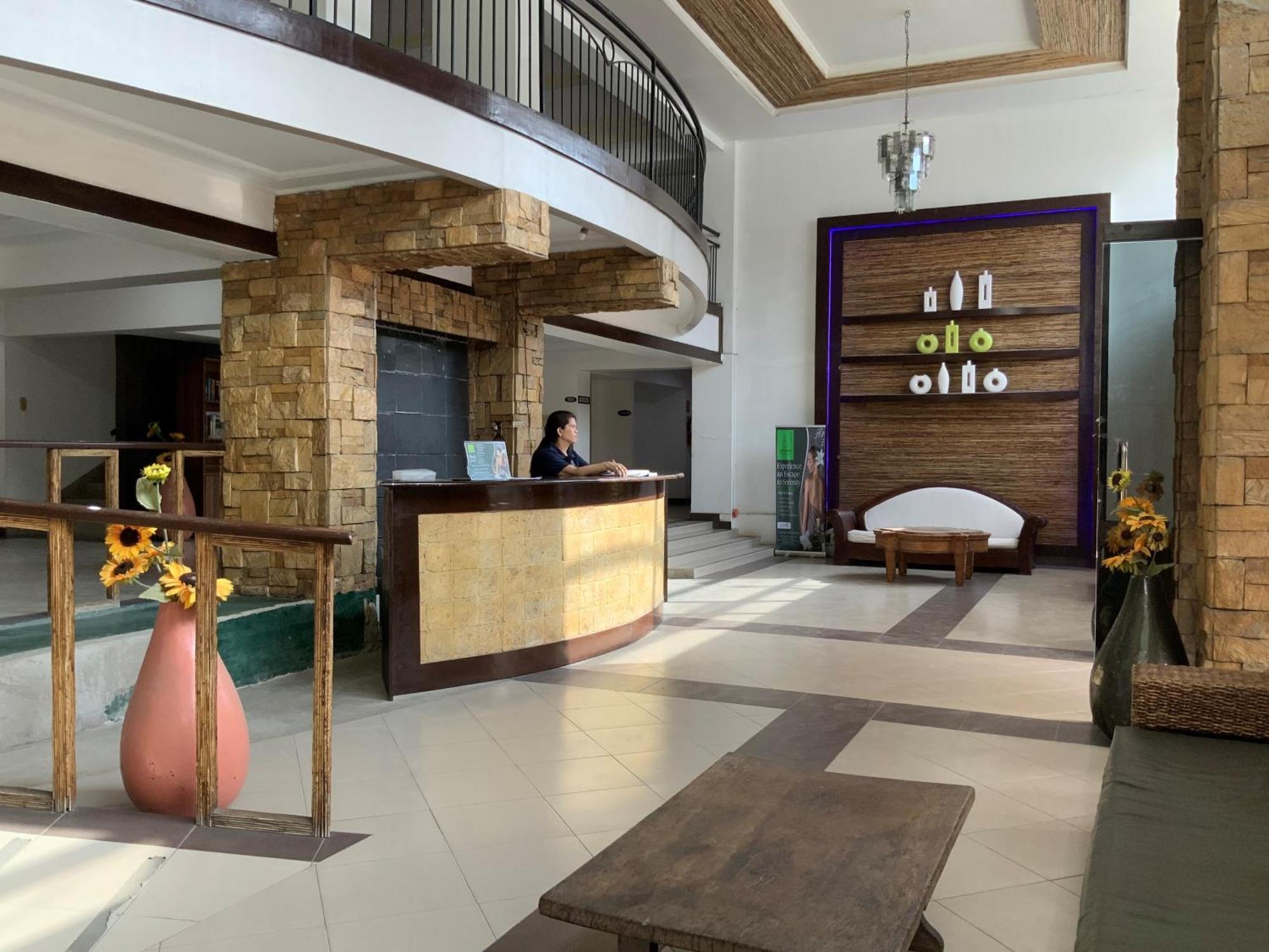 Tlt Condotl At Kiener Hills Condominium Đảo Mactan Ngoại thất bức ảnh